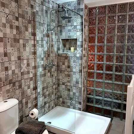 Bed and breakfast Casa 44 4*