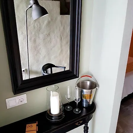 Casa 44 3*