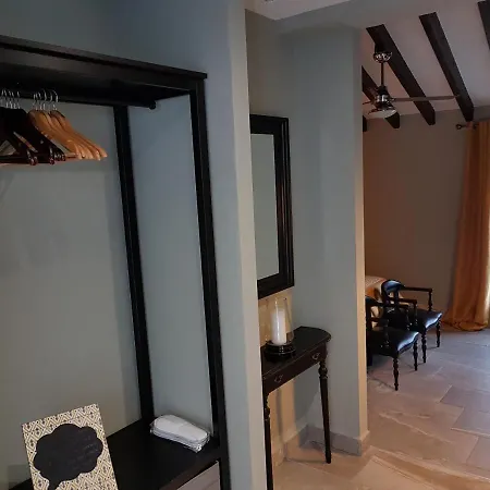 Casa 44 3*
